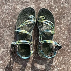 Women’s Chaco Fantasia Sandals Size 9
